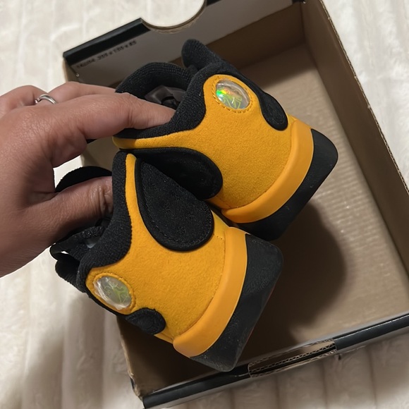 🎀SOLD🎀 Jordan 13 Retro - Picture 6 of 8